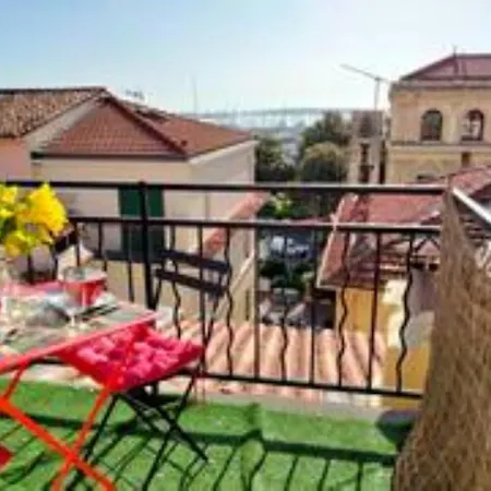 Croisette Terrasse Vue Sur La Et La 5 Mn De La Lägenhet Cannes